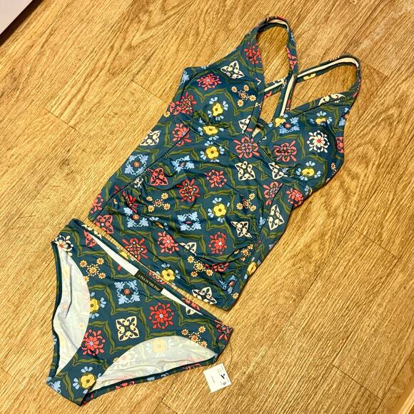 A Pea in the Pod Maternity Floral Tankini Two-Piece Swimsuit Set Size Small - Picture 2 of 13